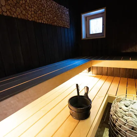 Vikendica Paunkuela Nature